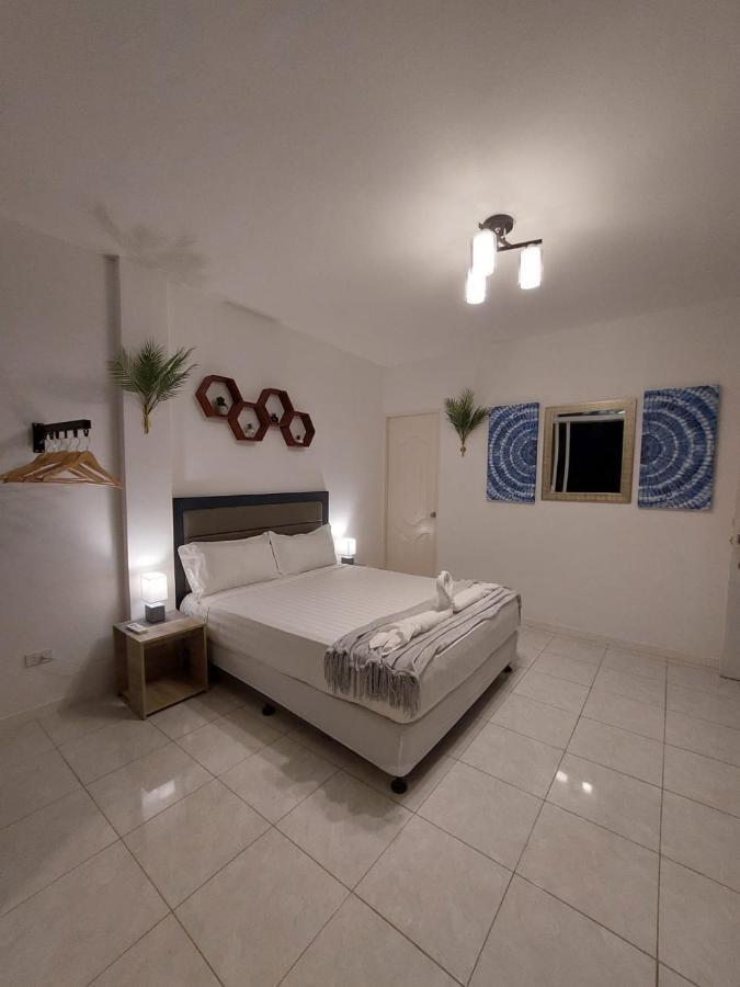 Bonsai Jacuzzi Suites Panglao Eksteriør bilde
